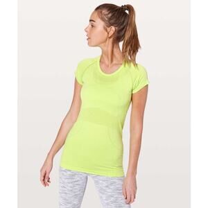 Lululemon Swiftly Tech Short Sleeve 2.0 Highlight Yellow HIYE - EUC